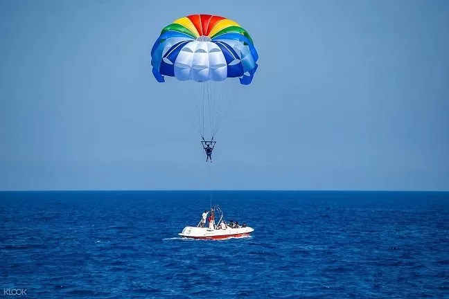 Parasailing in Andaman