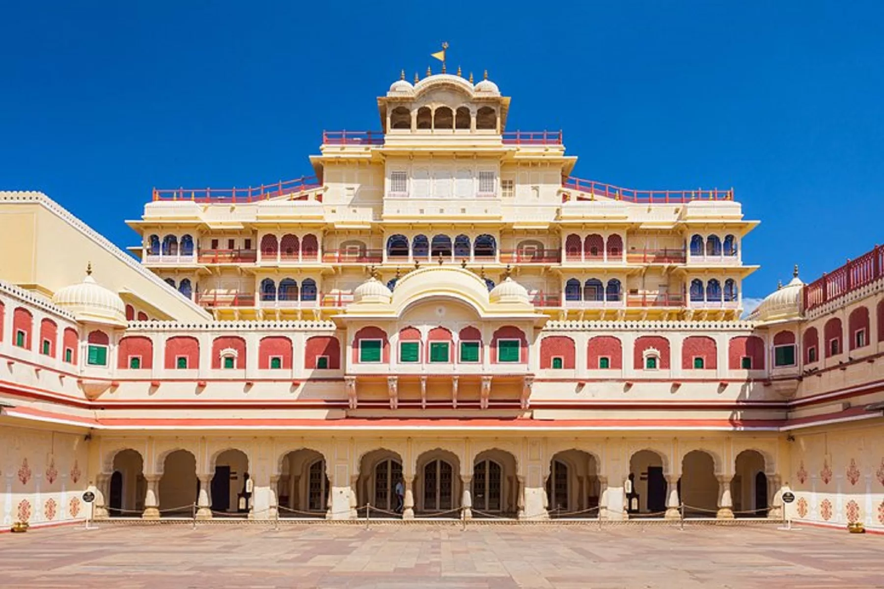 Golden Triangle with Ranthambore Tour 5 Nights 6 Days