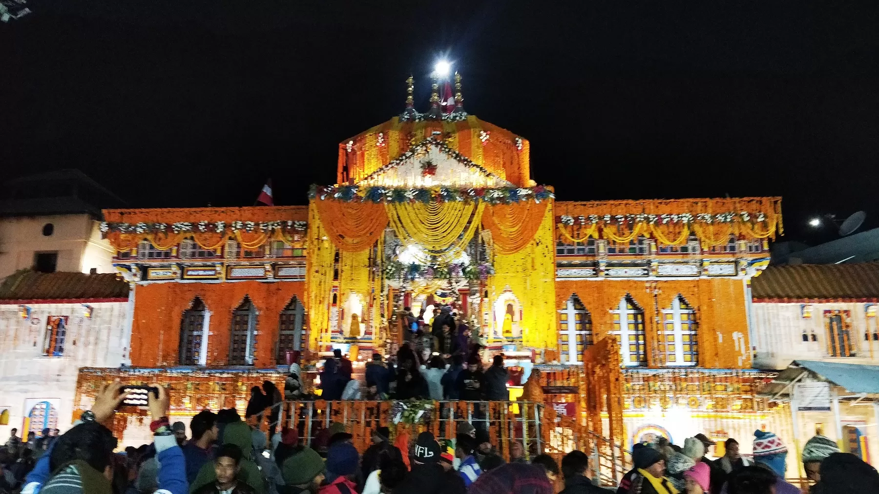 Badrinath Yatra by Helicopter from Dehradun