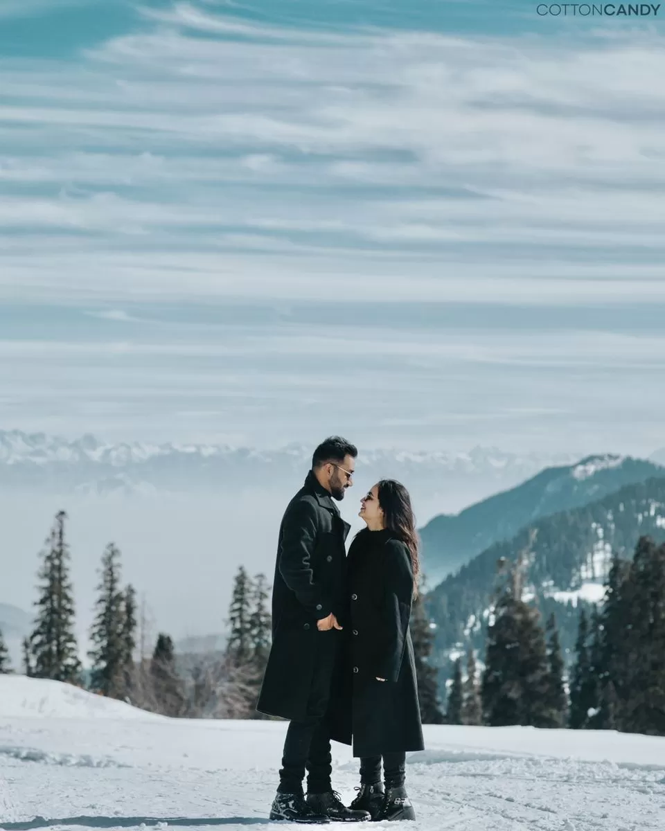 Kashmir Honeymoon Tour Package 5 Nights 6 Days