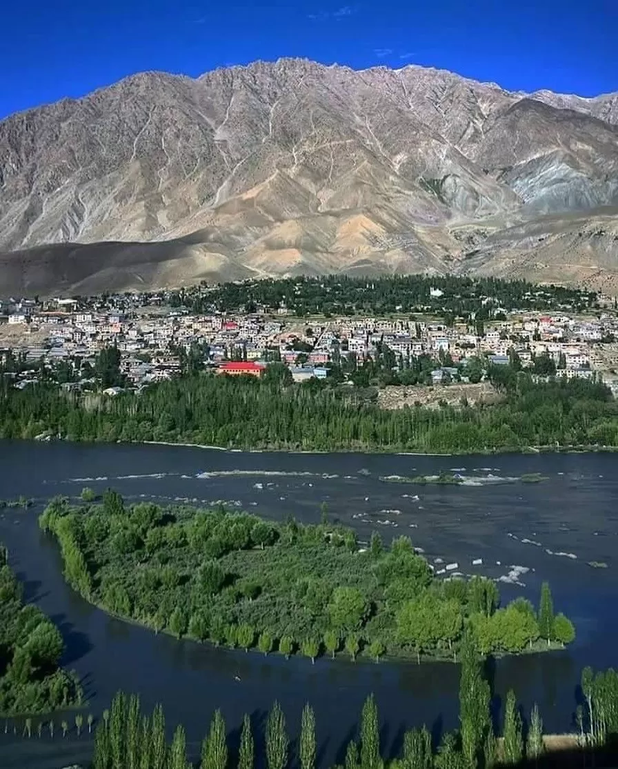 Kashmir Zanaskar Ladakh Tour 10 Nights 11 Days