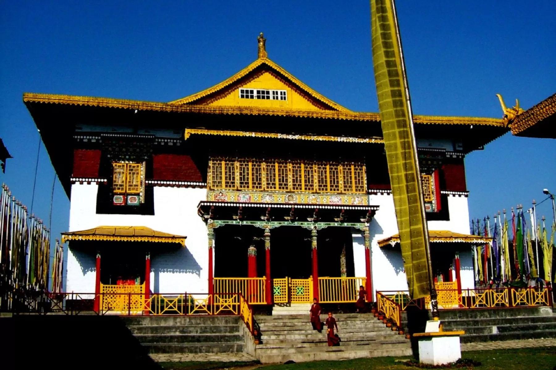 Darjeeling & Sikkim Monasteries Tour Package 9 Nights 10 Days